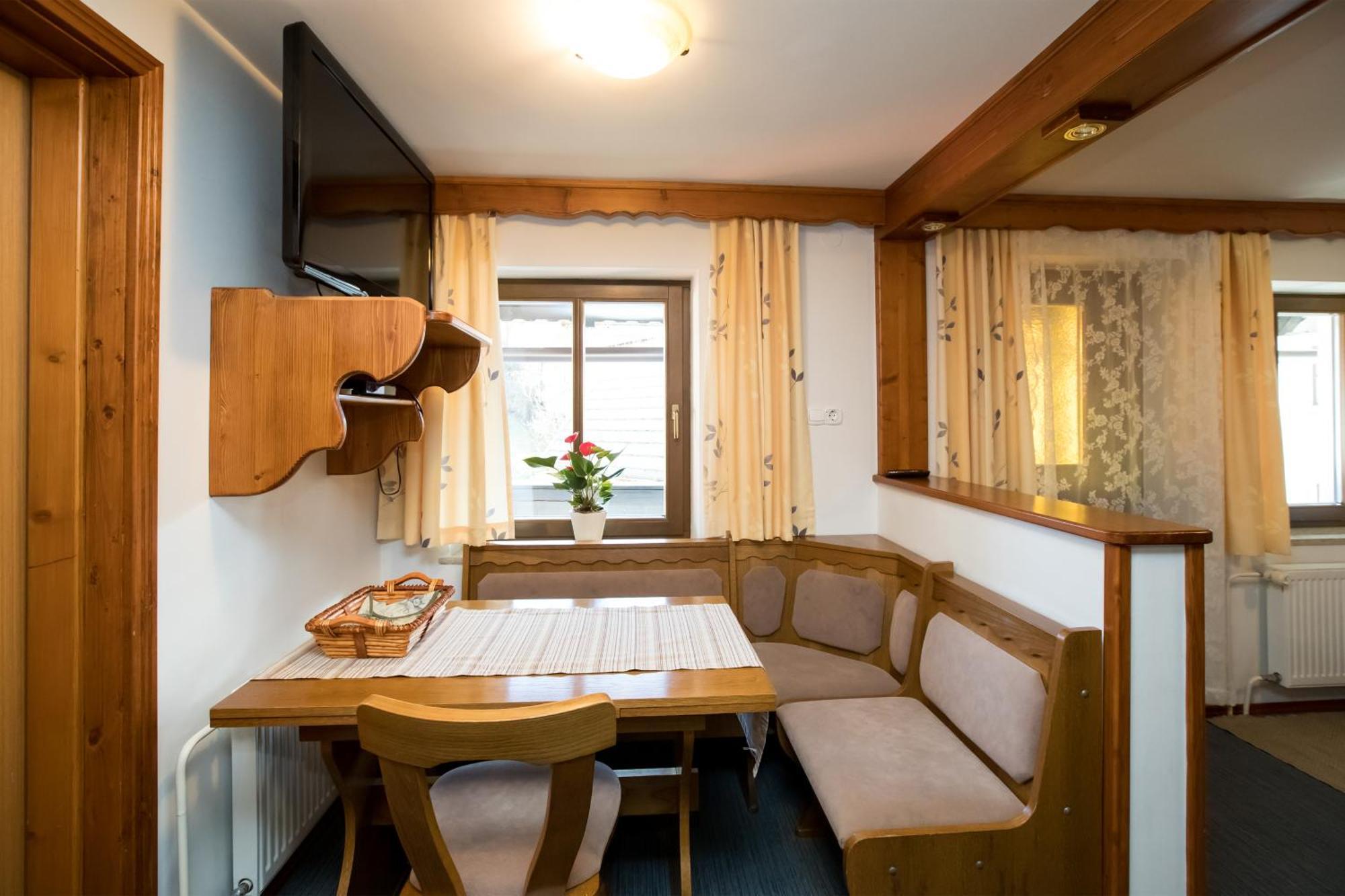 Apartmaji Hodnik Stara Fuzina بوينج المظهر الخارجي الصورة